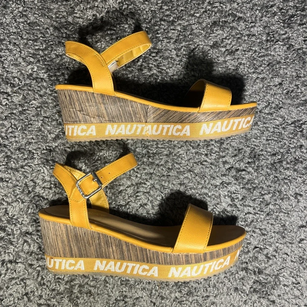 Nautica Sandal Women's Size 6.5 Mustard Faux Wood Wedge Sandal  Buckle - Picture 3 of 13